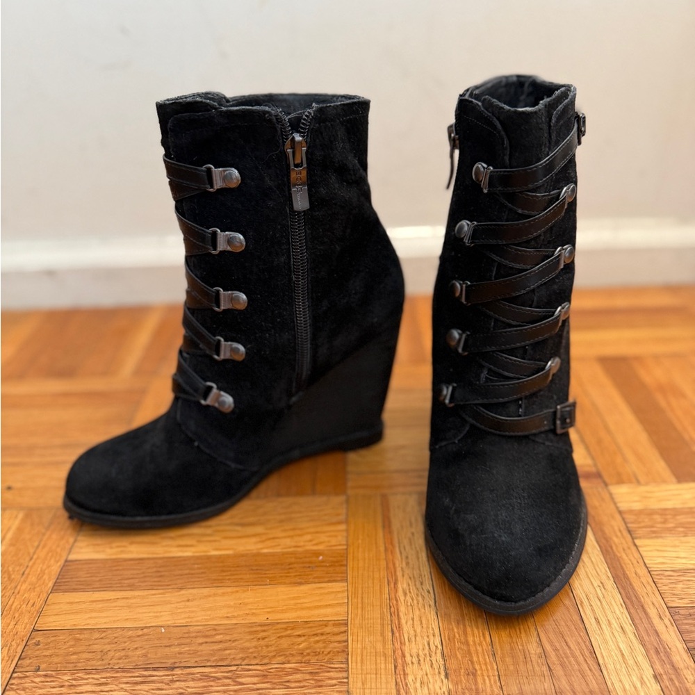 BCBG Black Wedge Ankle Boots Lace-Up Design